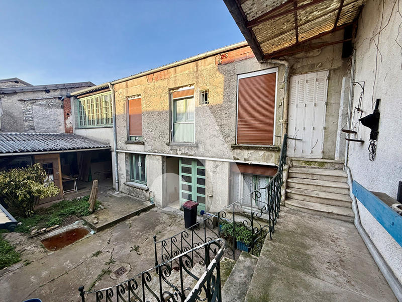 Maison - 165 m² - 4 pièces