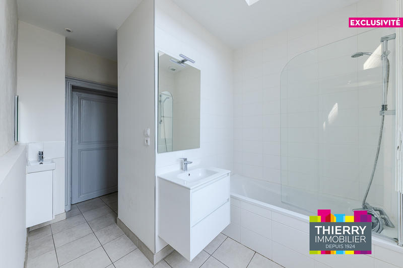 Appartement - 131 m² - 5 pièces