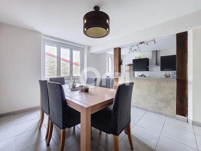 Maison - 80 m² - 4 pièces