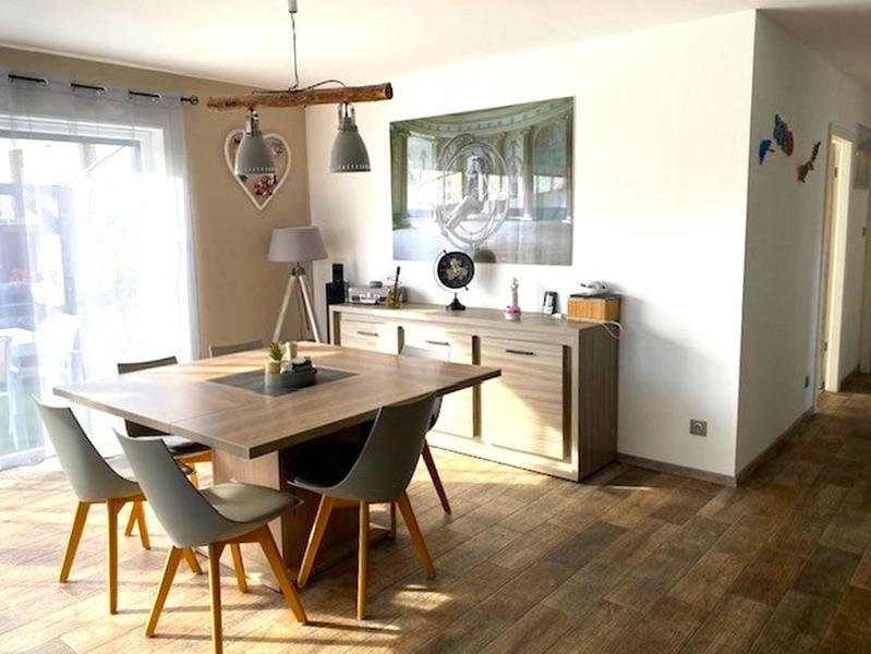 Maison - 96 m² - 5 pièces