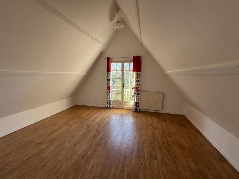 Maison - 183 m² - 7 pièces