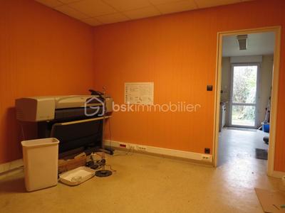 Maison - 98 m² - 5 pièces