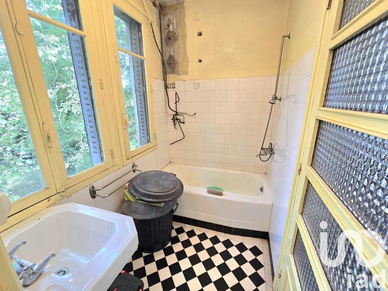 Maison - 200 m² - 8 pièces