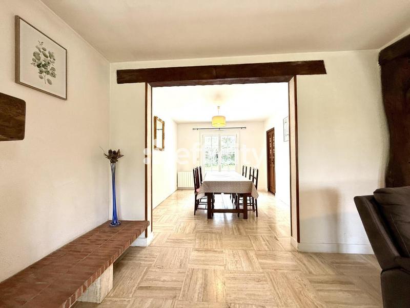 Maison - 145 m² - 6 pièces