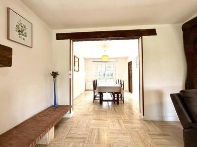 Maison - 145 m² - 6 pièces