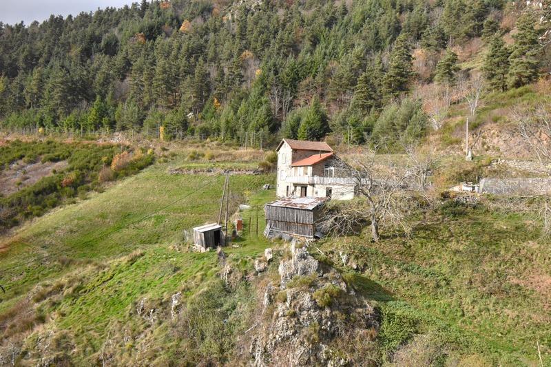 Maison en pierre - 86 m² - 5 pièces