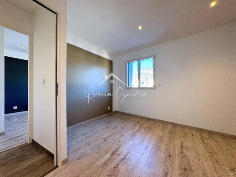 Appartement - 135 m² - 4 pièces