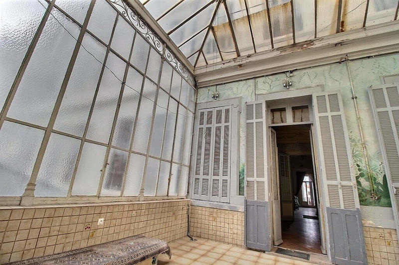 Appartement - 223 m² - 7 pièces