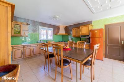 Villa - 80 m² - 4 pièces