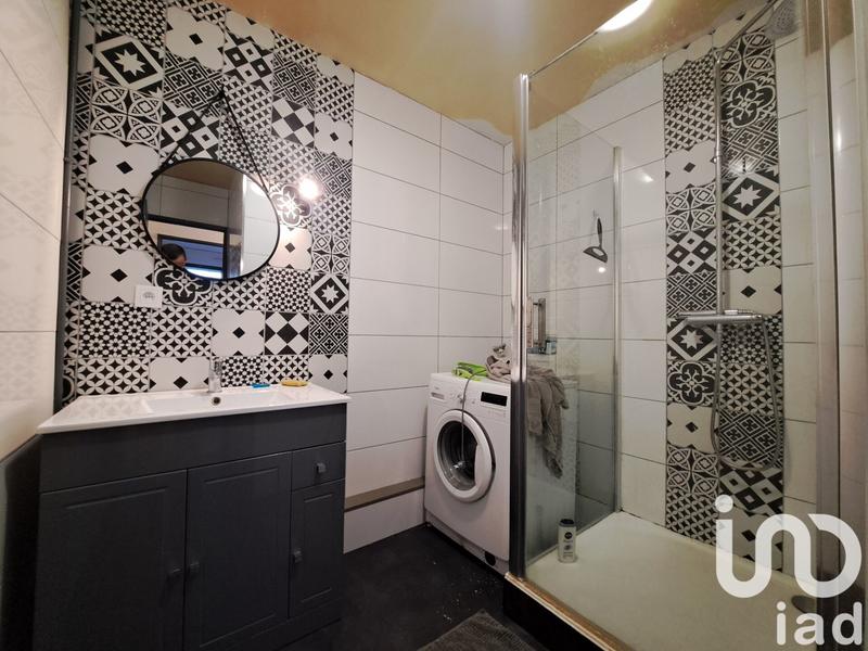 Appartement - 60 m² - 2 pièces