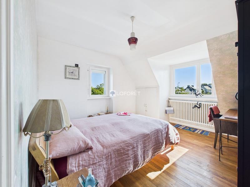 Maison traditionnelle - 135 m² - 6 pièces