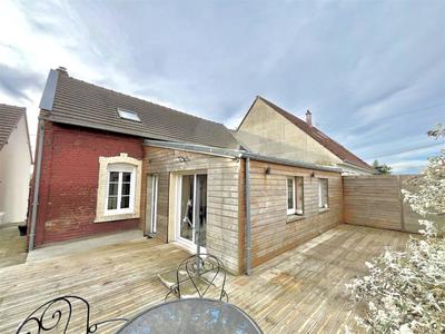 Maison - 120 m² - 4 pièces