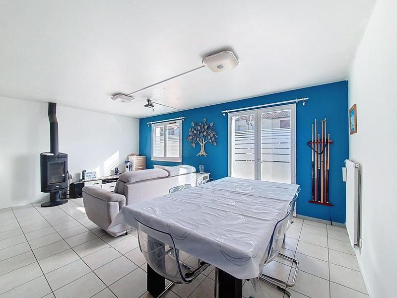 Maison - 90 m² - 4 pièces