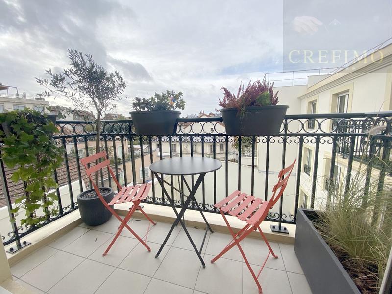 Appartement - 75 m² - 3 pièces