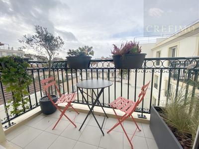 Appartement - 75 m² - 3 pièces