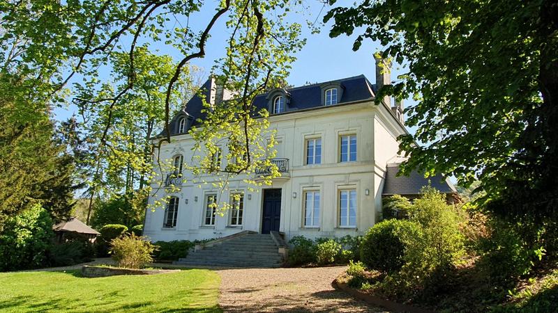 Hôtel particulier - 350 m² - 10 pièces