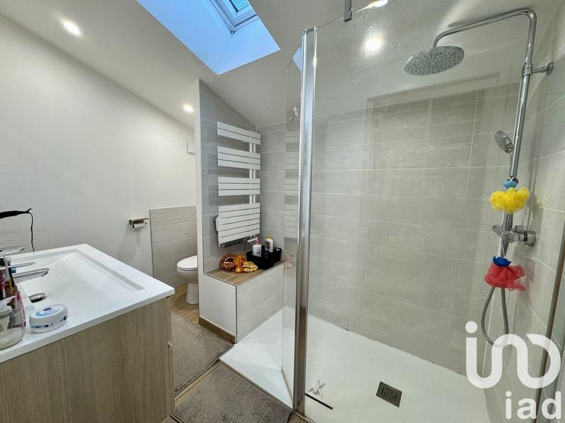 Maison - 255 m² - 5 pièces