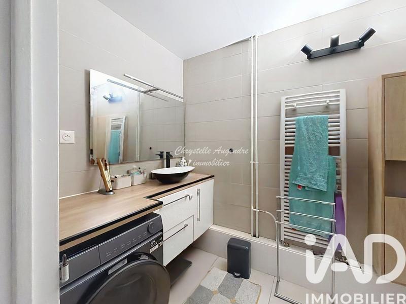 Appartement - 102 m² - 5 pièces