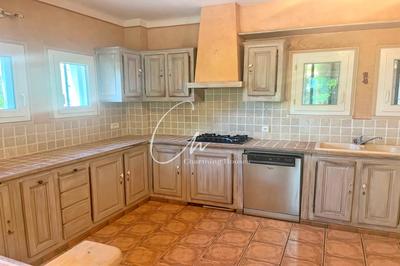 Maison - 186 m² - 6 pièces