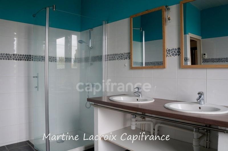 Maison - 140 m² - 5 pièces