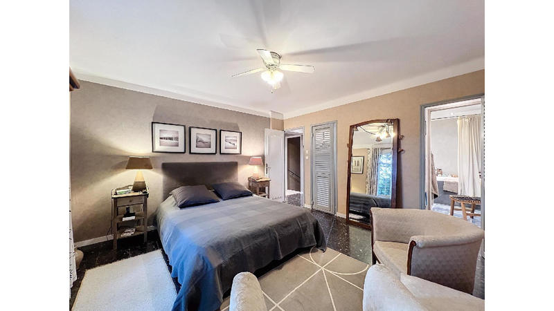 Maison - 185 m² - 7 pièces