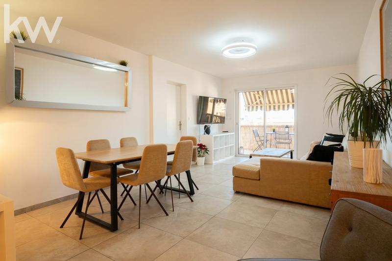 Appartement - 95 m² - 4 pièces