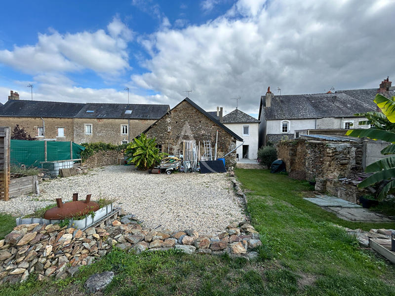 Maison - 85 m² - 4 pièces