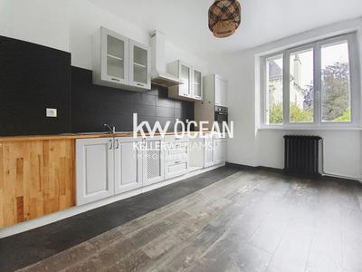 Maison de ville - 85 m² - 4 pièces