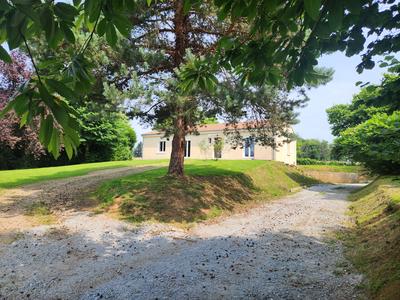 Maison - 125 m² - 5 pièces