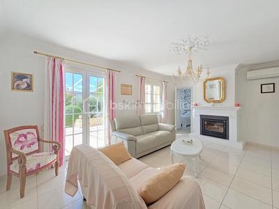 Maison - 113 m² - 5 pièces