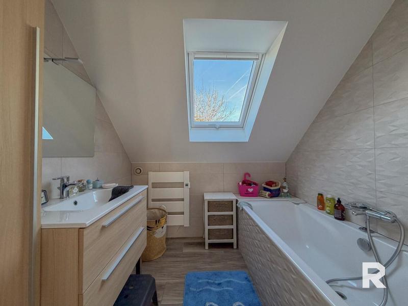 Maison - 117 m² - 5 pièces