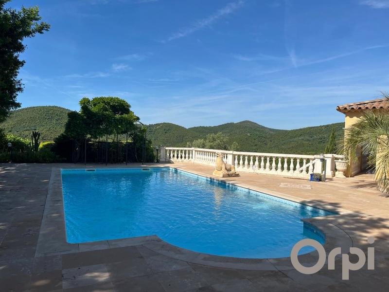 Villa - 160 m² - 6 pièces