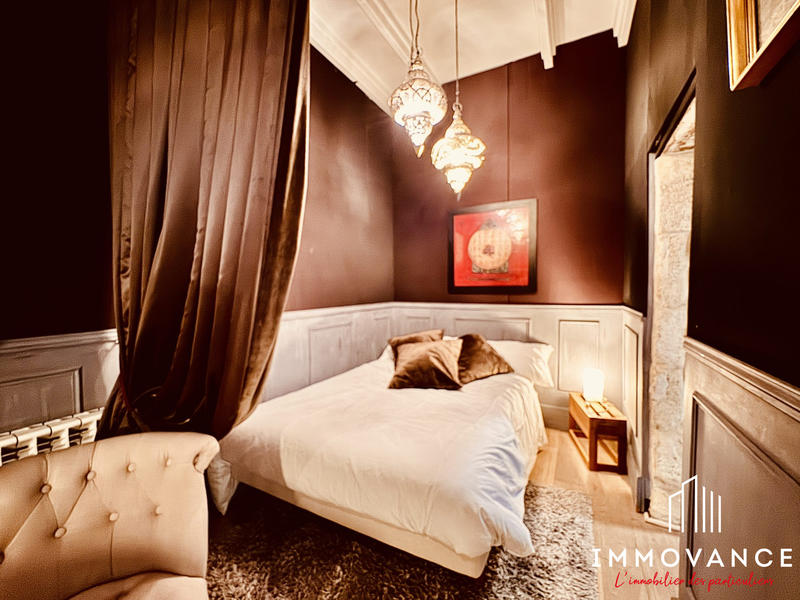 Loft - 89 m² - 3 pièces