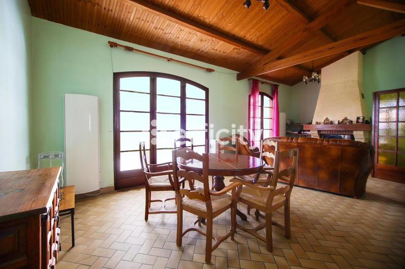 Maison - 110 m² - 6 pièces