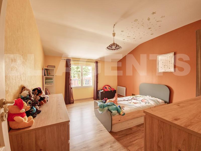 Maison - 160 m² - 5 pièces