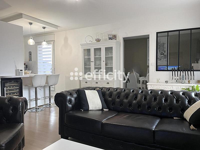 Appartement - 80 m² - 4 pièces