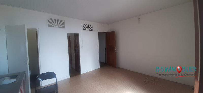 Local commercial - 115 m² - 4 pièces