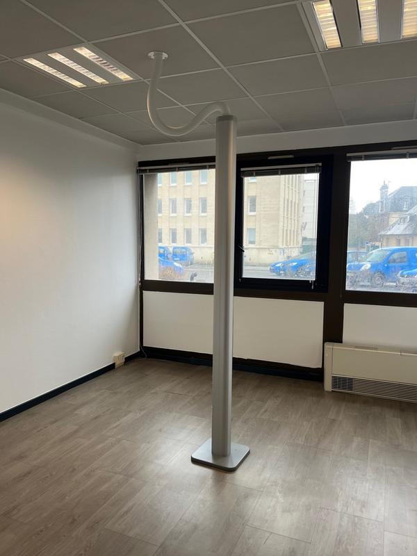 Bureau - 603 m² - 16 pièces