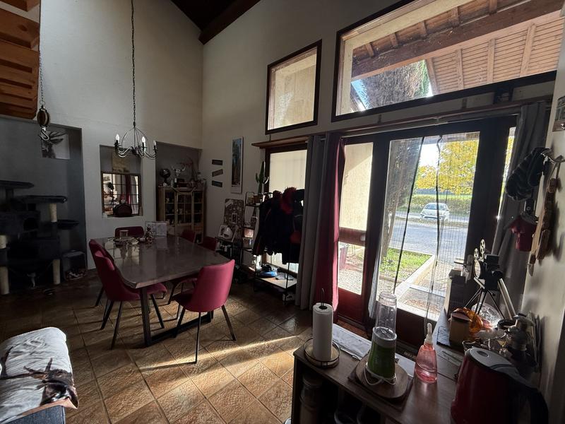 Appartement - 75 m² - 3 pièces