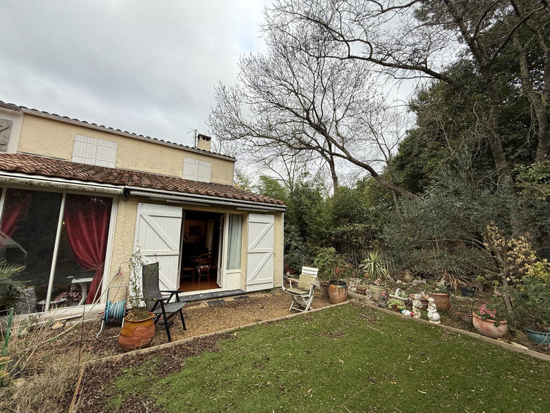 Maison - 93 m² - 5 pièces