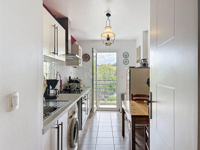 Appartement - 82 m² - 3 pièces