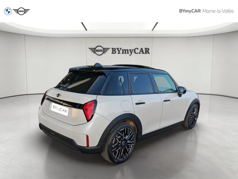 Mini Cooper F65 156 ch Dkg7 c Favoured + Pack s