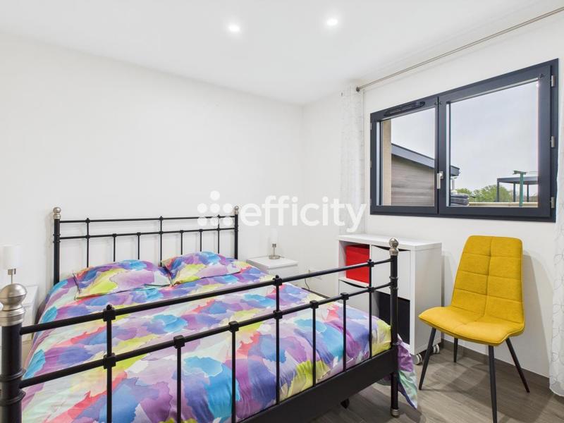 Maison - 142 m² - 5 pièces