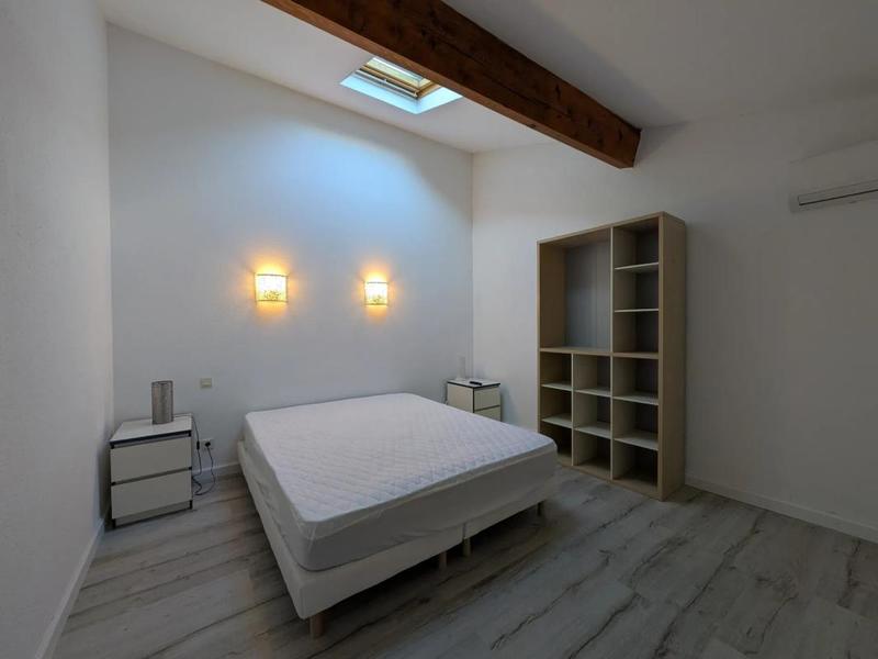 Appartement - 77 m² - 3 pièces