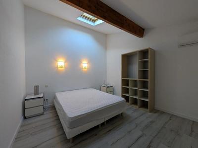 Appartement - 77 m² - 3 pièces