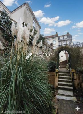 Maison de ville - 103 m² - 4 pièces