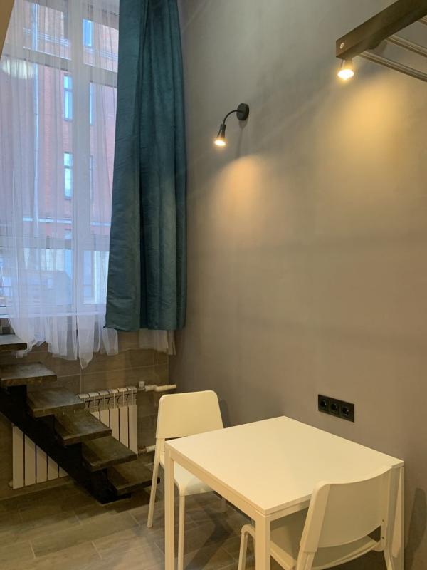 Studio - 16 m² - 1 pièce