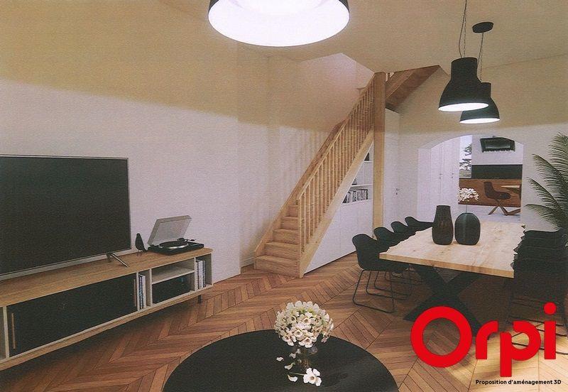 Appartement - 136 m² - 2 pièces