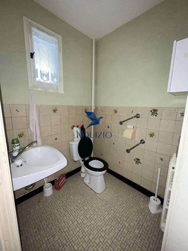 Maison traditionnelle - 120 m² - 6 pièces