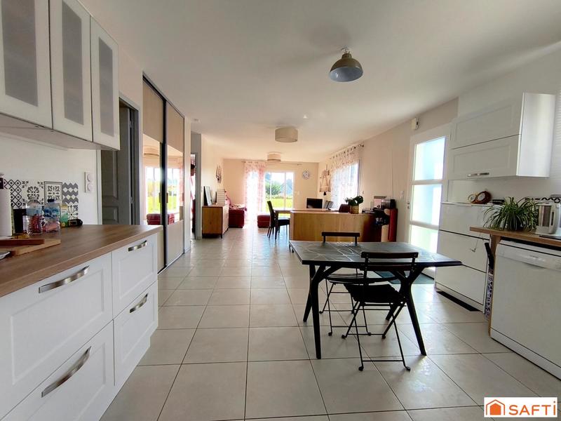 Maison - 80 m² - 4 pièces